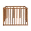 Pohľad z prednej strany na ohrádku Playpen