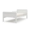 Biela masívna posteľ Country Toddler Bed